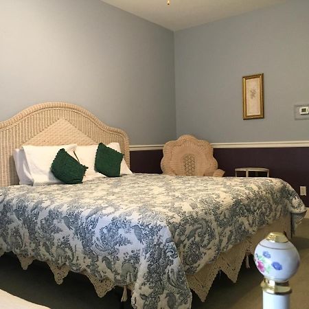Victorian Veranda Country Innローレンス エクステリア 写真